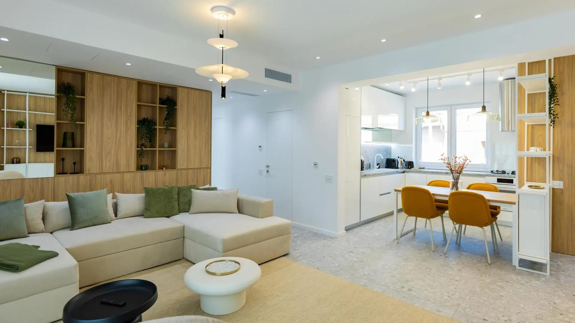 Nova New Boutique Building Apartment With Terrace And Private Parking بوخارست