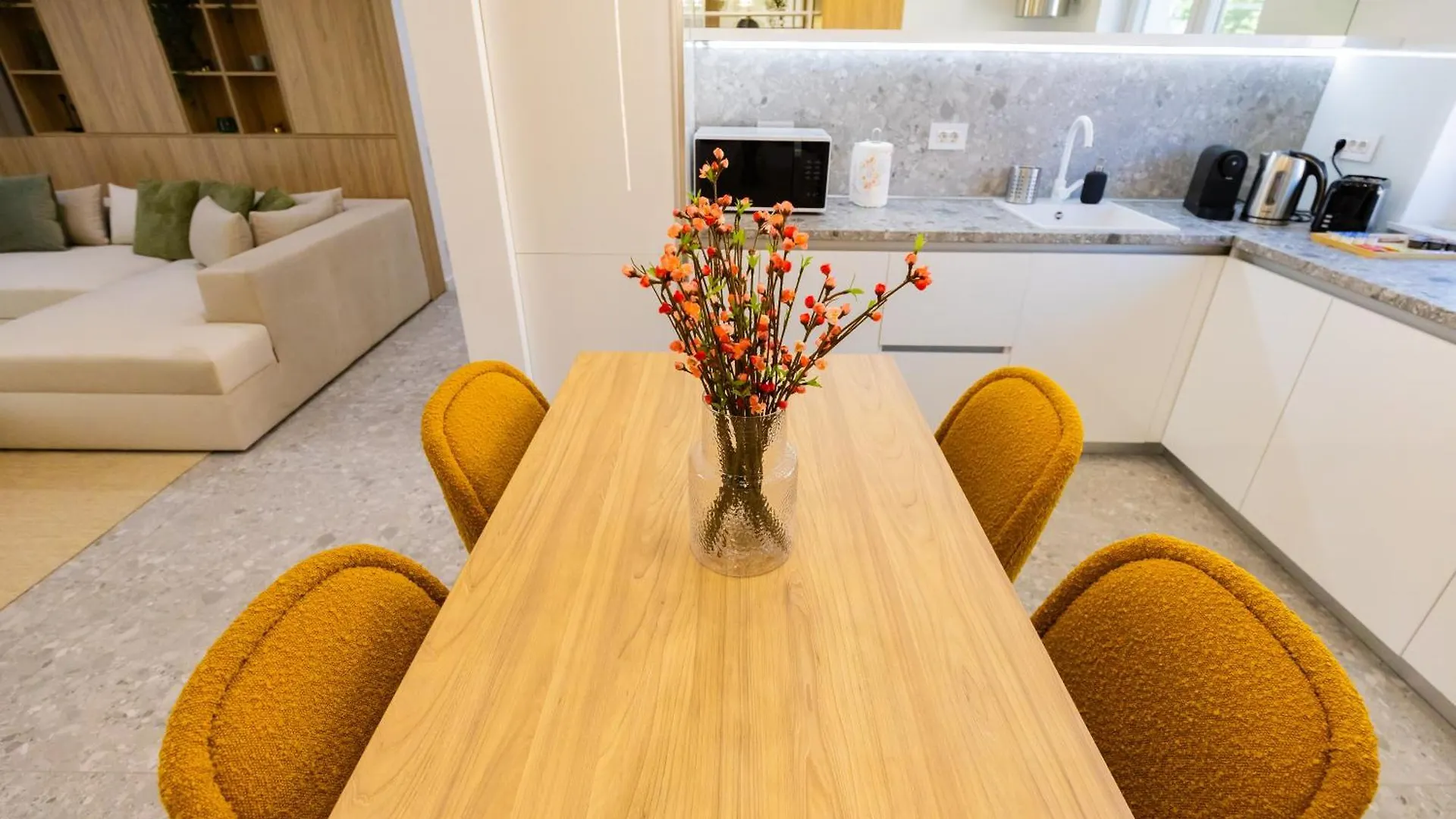 Nova New Boutique Building Apartment With Terrace And Private Parking بوخارست