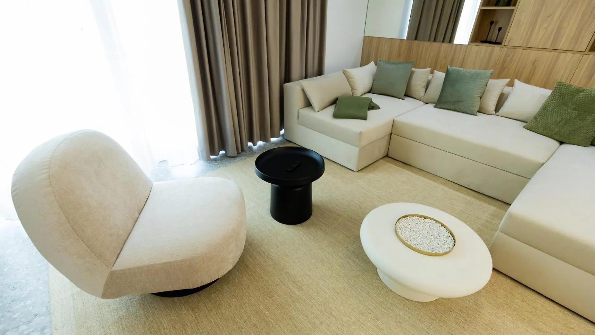 Nova New Boutique Building Apartment With Terrace And Private Parking بوخارست رومانيا