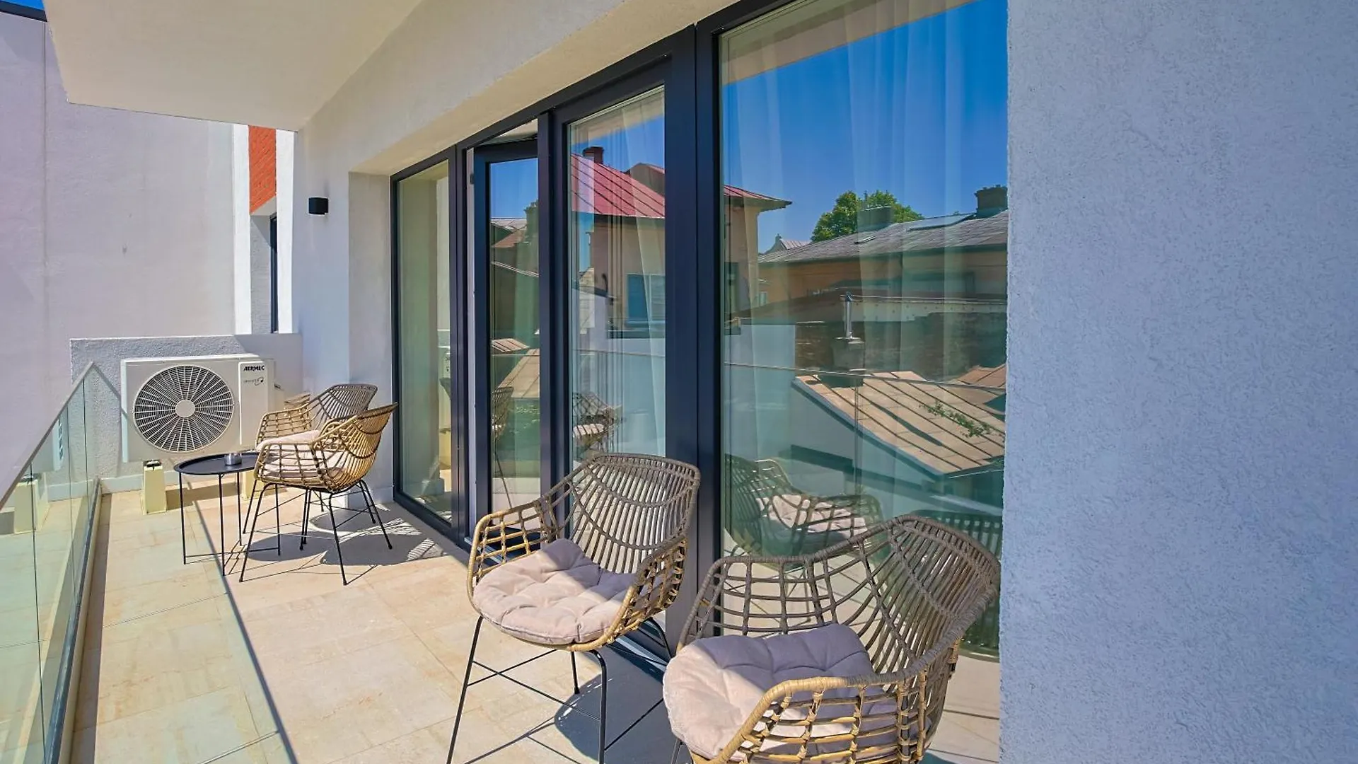 Nova New Boutique Building Apartment With Terrace And Private Parking بوخارست رومانيا
